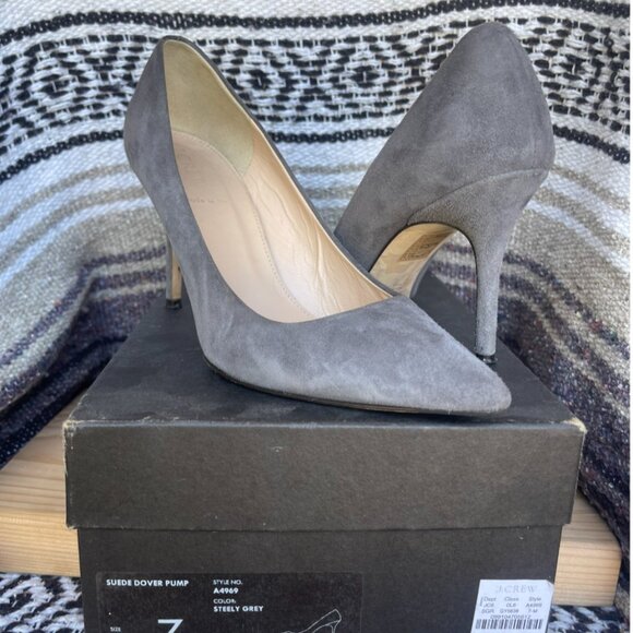 JCrew grey suede pump - perfect condition with box and dust bag - Picture 5 of 5
